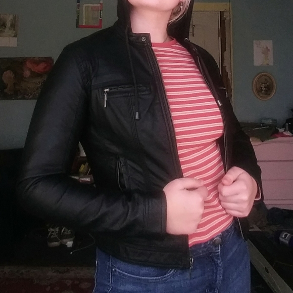 Motorcycle Jacket - Picture 3 of 5